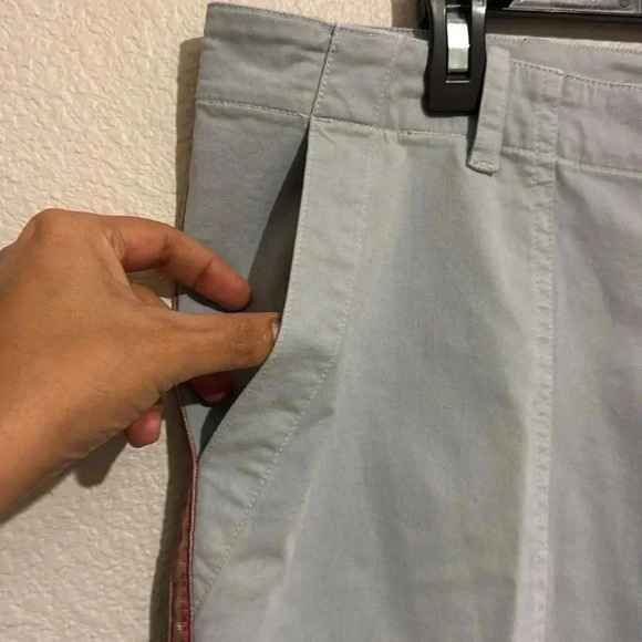 NILI LOTAN Jenna Straight Leg with Tape Mid Rise Cropped Pant - Picture 4 of 7